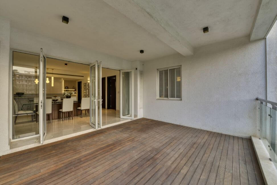 Prestige White Meadows